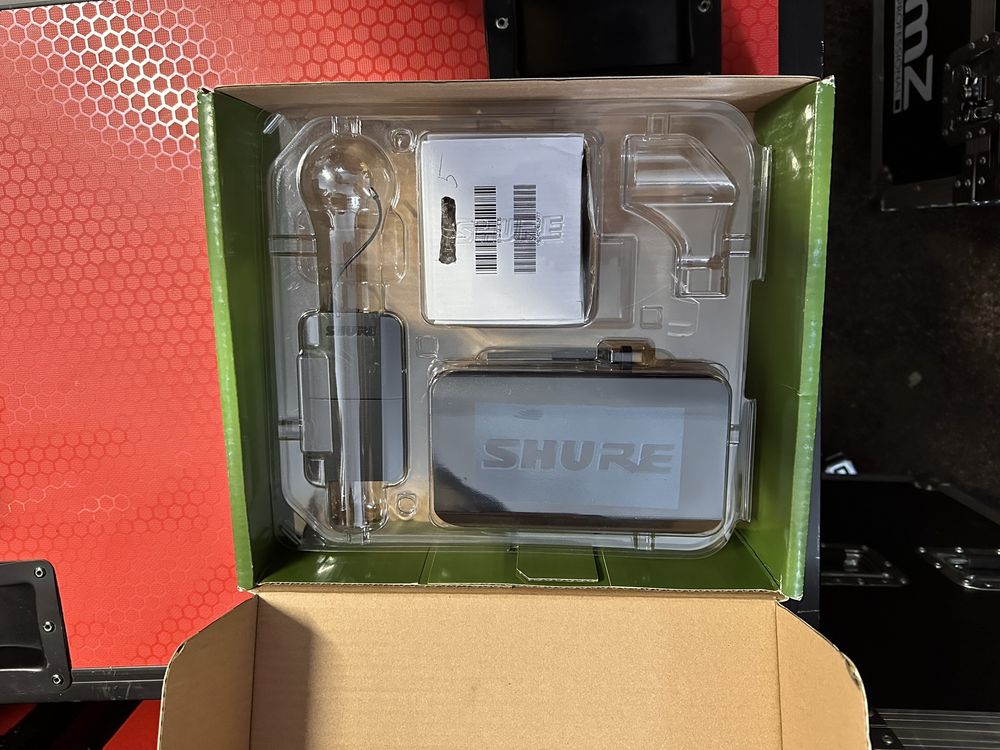Безжична инструментална система / микрофон Shure BLX