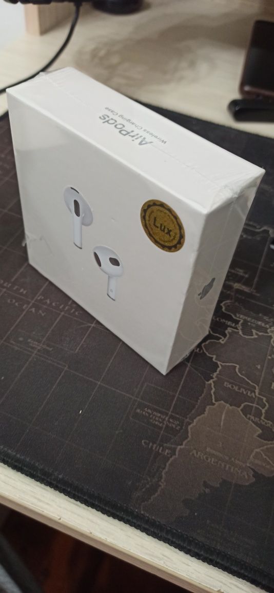 Airpods lux  новый в упаковке