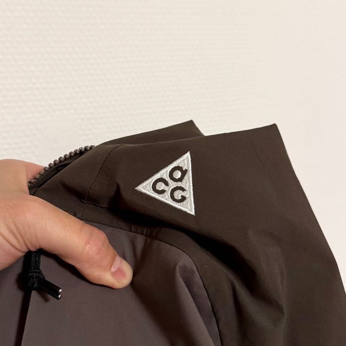 Nike ACG ( Gore-Tex, Arcteryx, Oakley, The North Face, Berghaus )