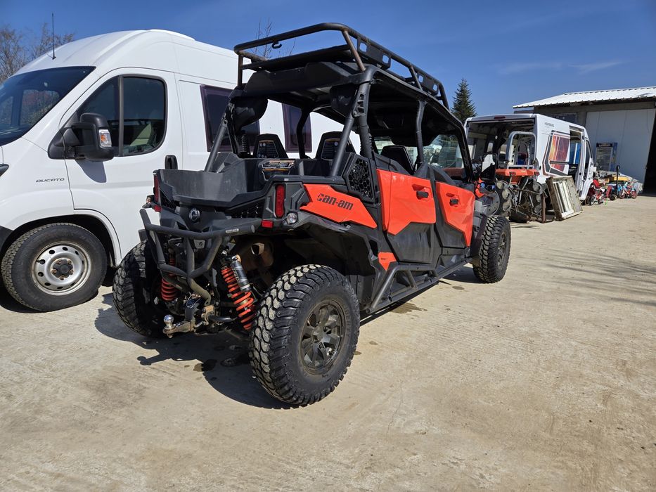 Can-Am Maverick 1000r 4 locuri