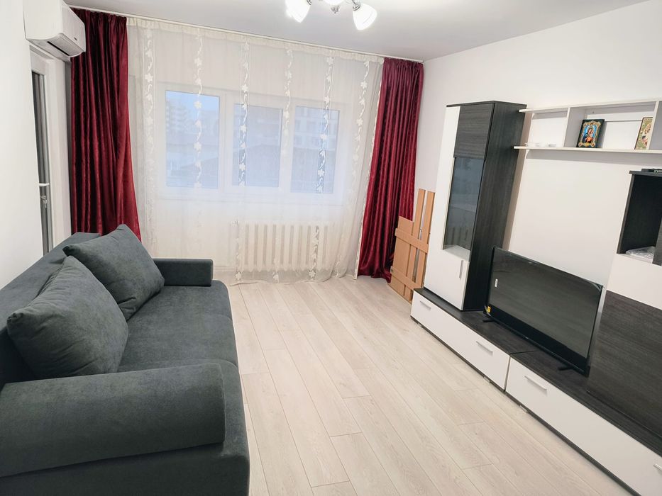 Inchiriez apartament 2 camere decomandate