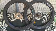 Set roti bicicleta mtb 27.5 inchi Alexrims, discuri frana, 10 pinioane