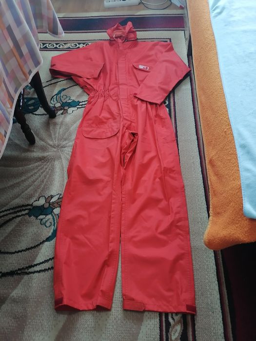 Salopeta impermeabila (mărimea 50-52)