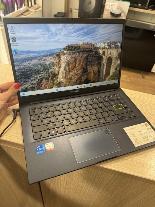 Laptop ASUS Vivobook 15 X421EAY Intel Core i7-1165G7 8GB/512GB SSD!!
