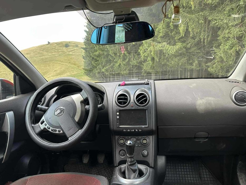Vând Nissan  Qashqai an 2008 1.5 DCI