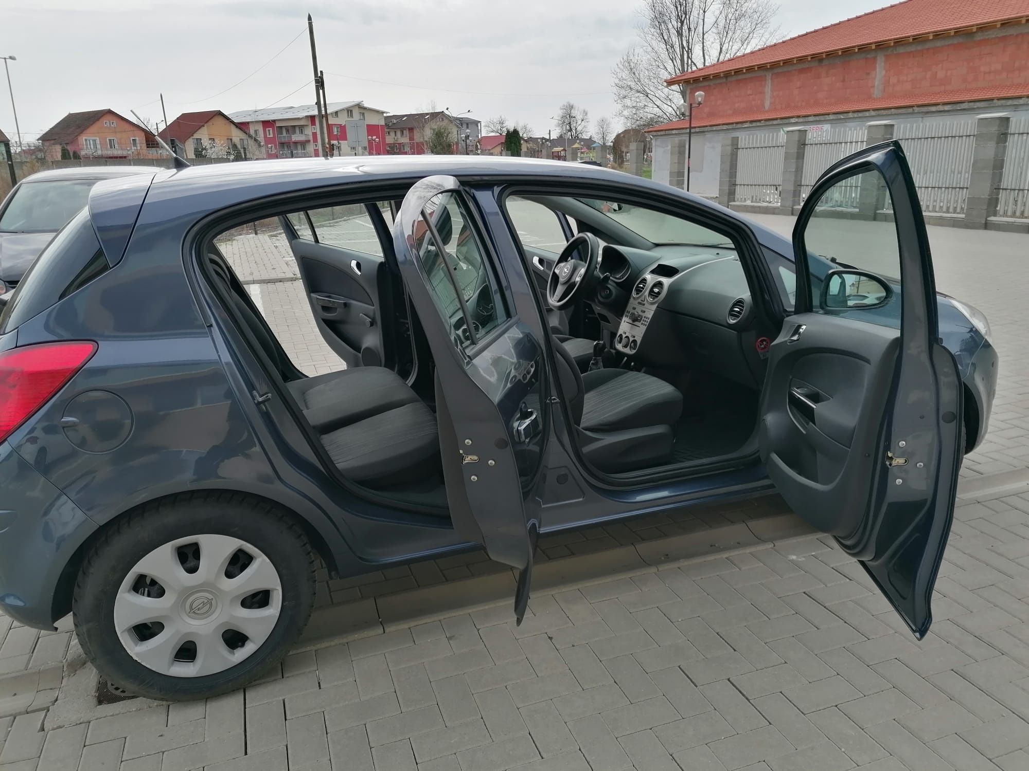 Vând Opel Corsa D Anul 2008