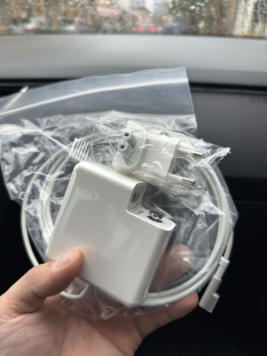 Incarcator MagSafe 60w