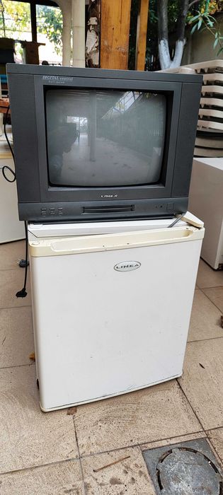 Двулицеви матраци ,телевизори и минибарове