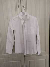 Новая рубашка размер 9-10 лет ,белая в школу