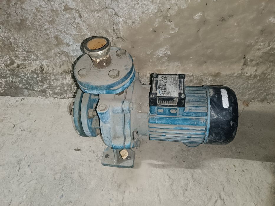 Сув насос 3 фазали    3 ой ишлатилган холати яхши