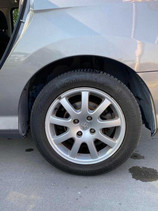 Peugeot 308 SW отлично подържано