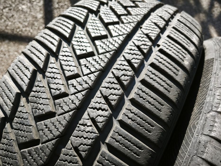 235/50/20" 2бр Continental winter contact ts 850,dot2821,6mm