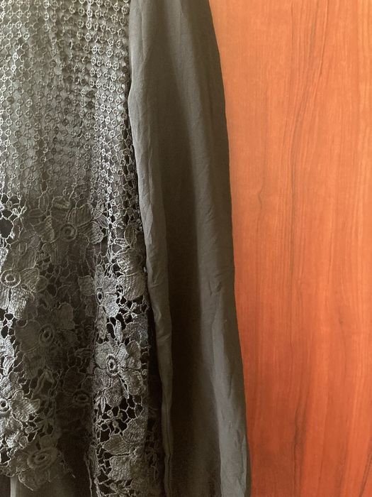 Bluza negru cu model