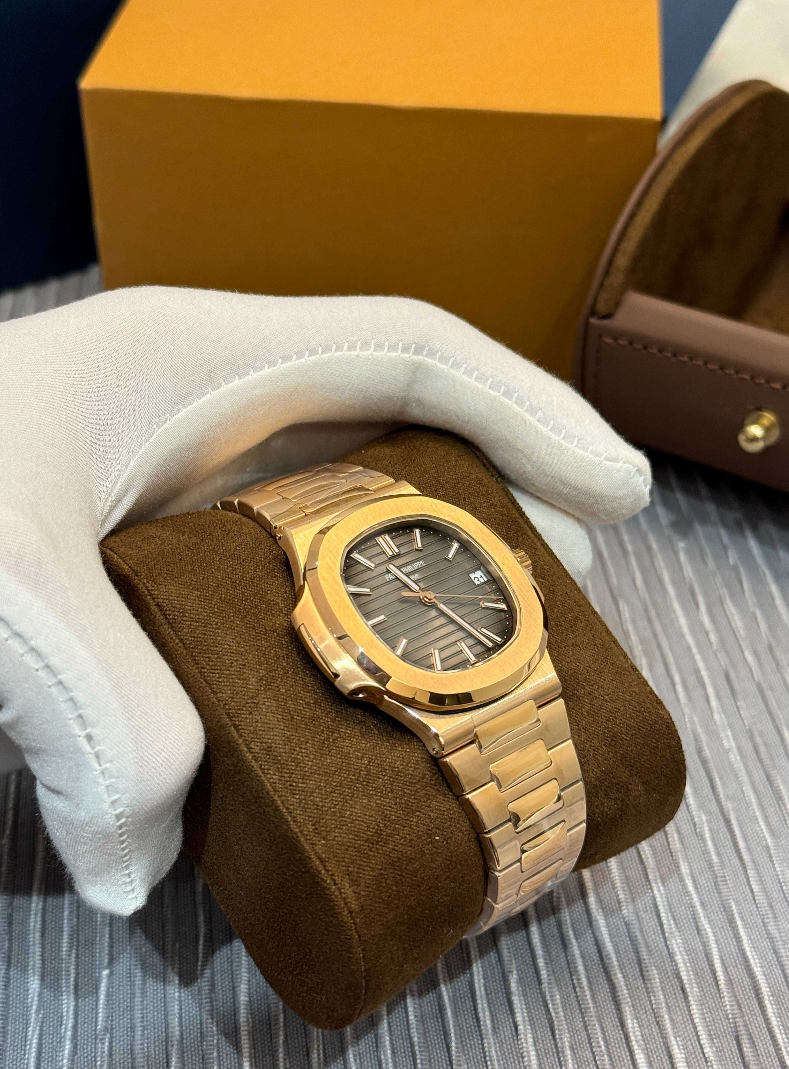 patek philippe nautilus розово злато