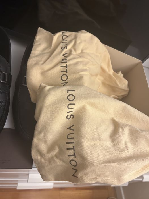 Super oferta Pantofi LOUIS   VUITTON purtati o singura data