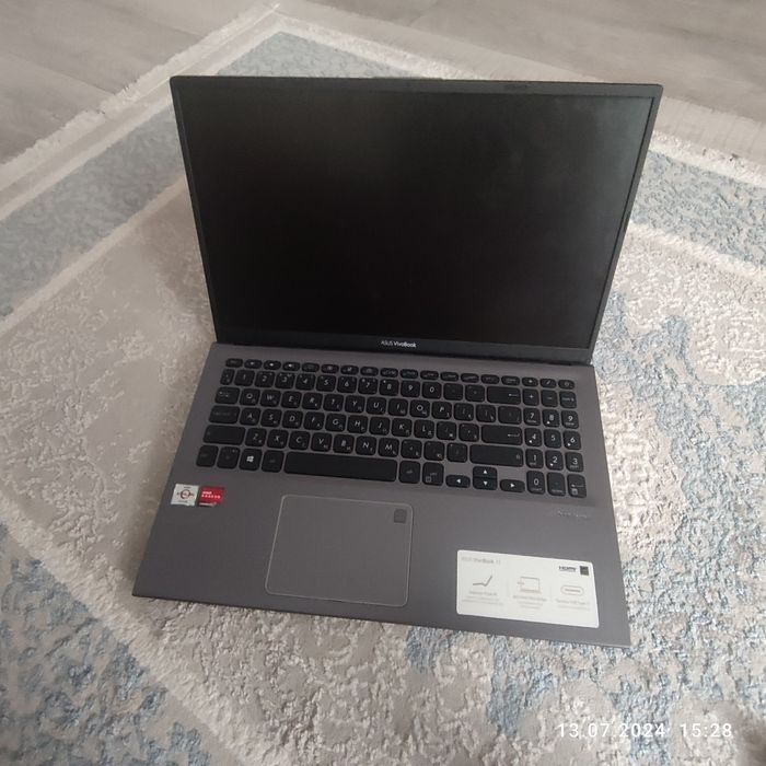 Asus VivoBook 15