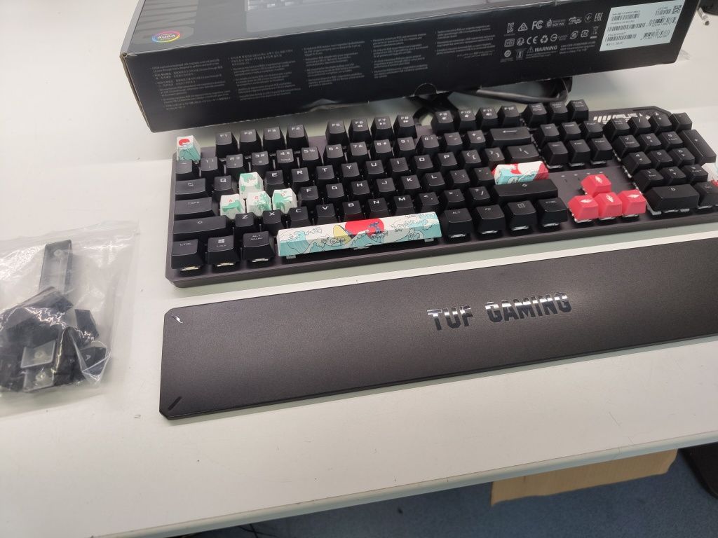 Tastatura gaming mecanica Asus Tuf k3 gen 1