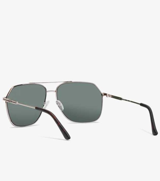 Ochelari de soare noi barbati Guess originali toc inclus