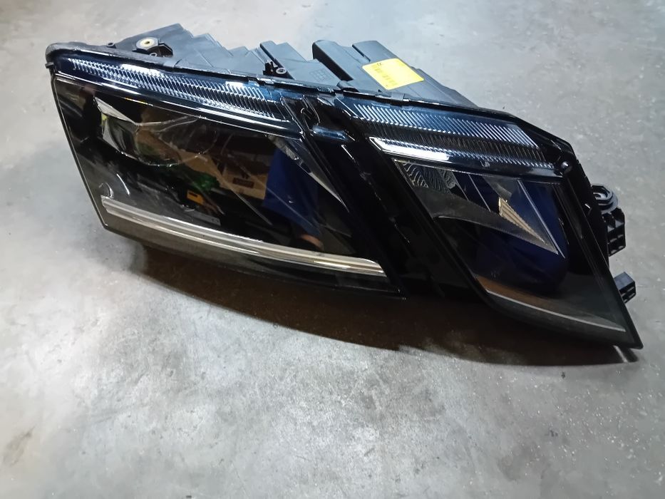 Far dreapta Full Led Skoda Octavia 3 Facelift 2017-2019