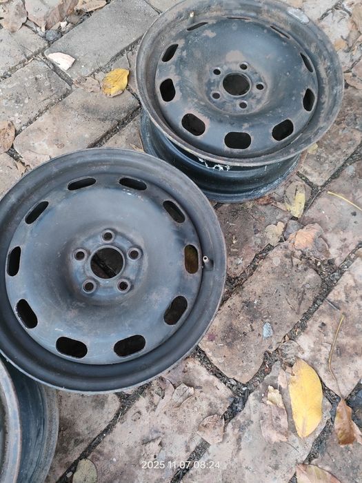 Jante tablă 15.et 38 golf 4