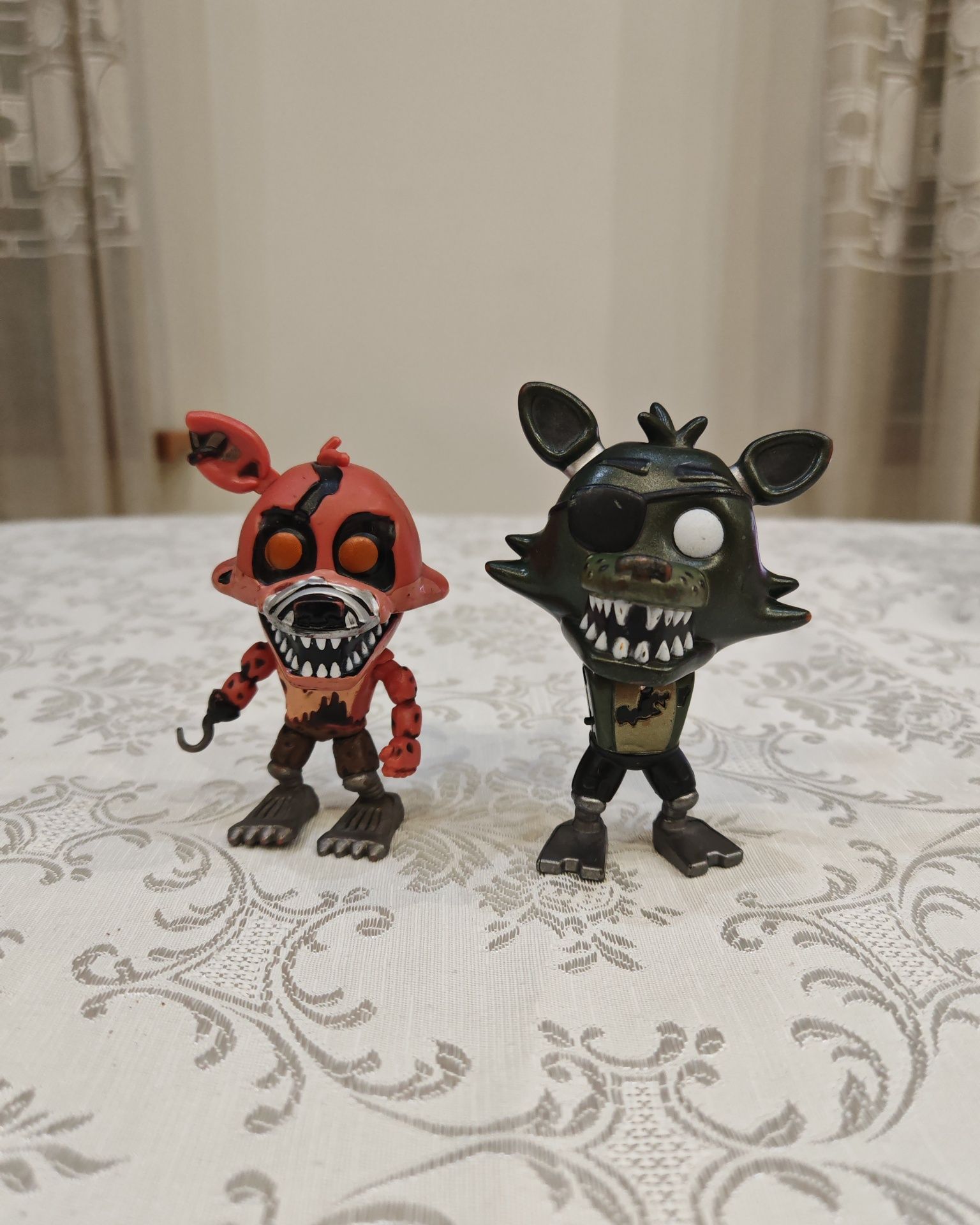 Два Фокси. Funko POP