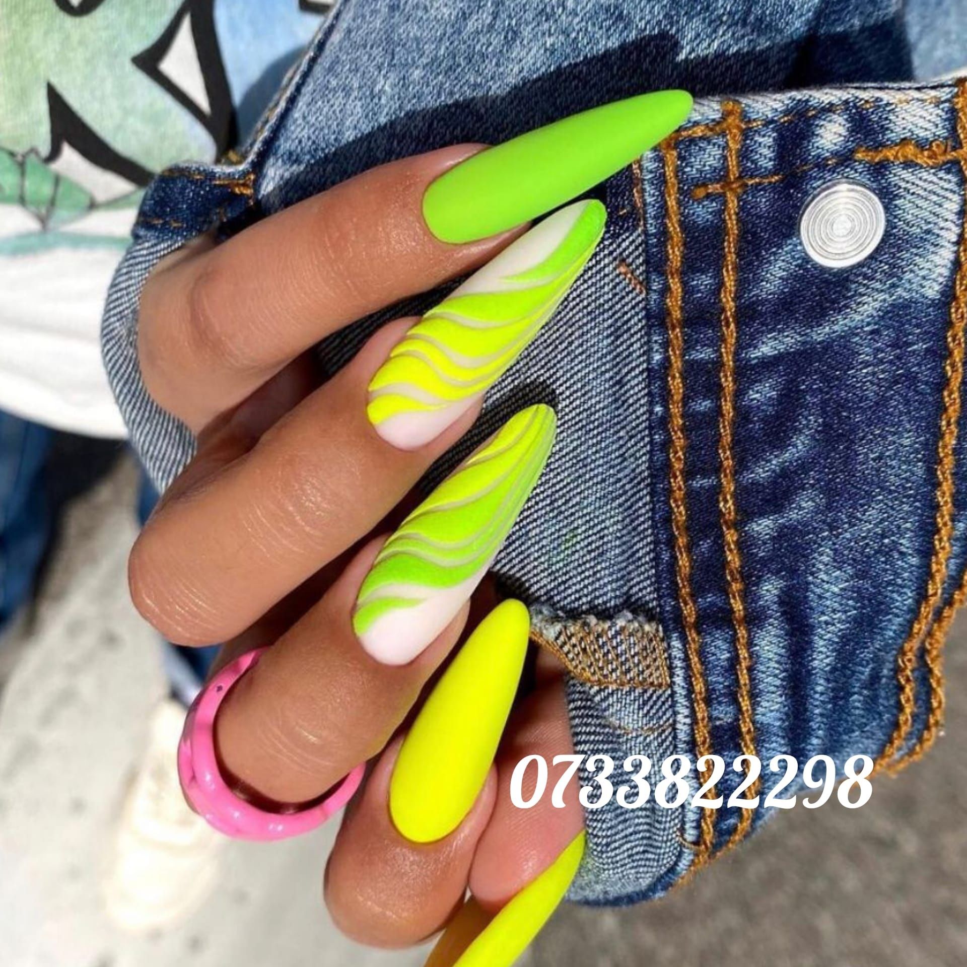 Nails mall vitan