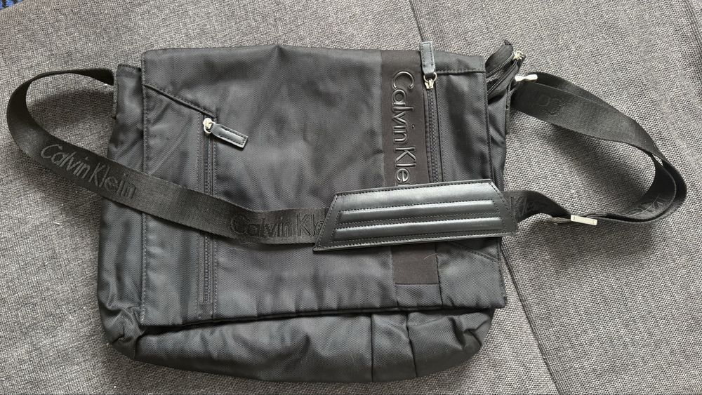 Чанта за лаптоп Calvin Klein