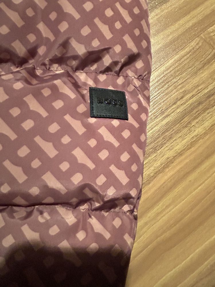 Geaca Boss , originala , L , XL , XXL