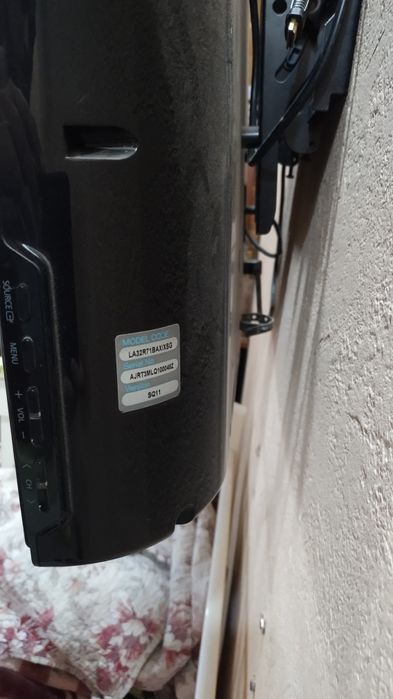 Телевизор рабочий аналоговый