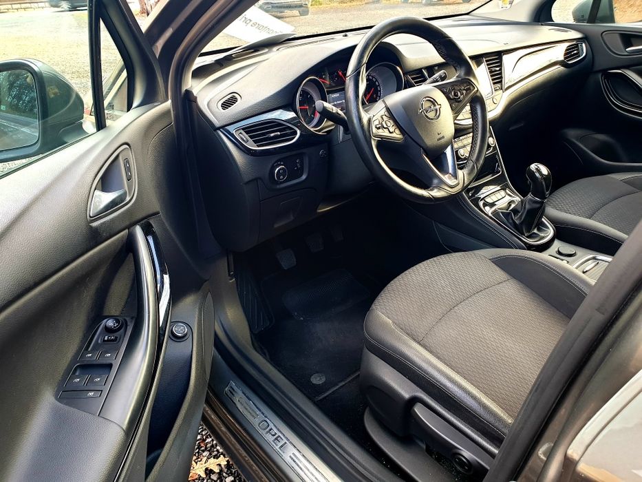 Opel Astra k Sport Touring