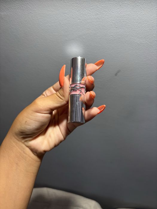 Оригинално Ново червило YSL