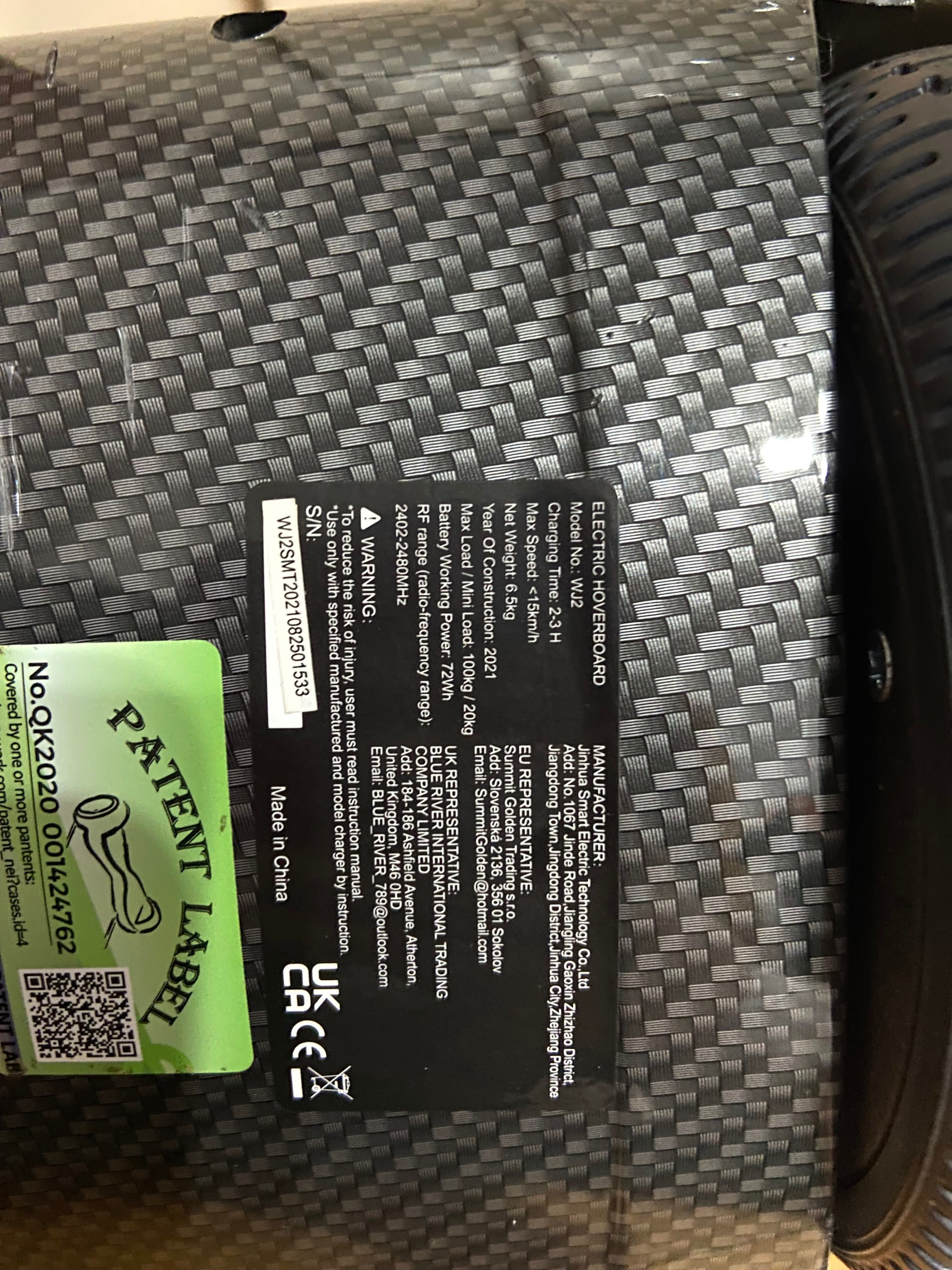 Hoverboard negru cu lumini, an 2021, viteza 15 km/h, pret negociabil