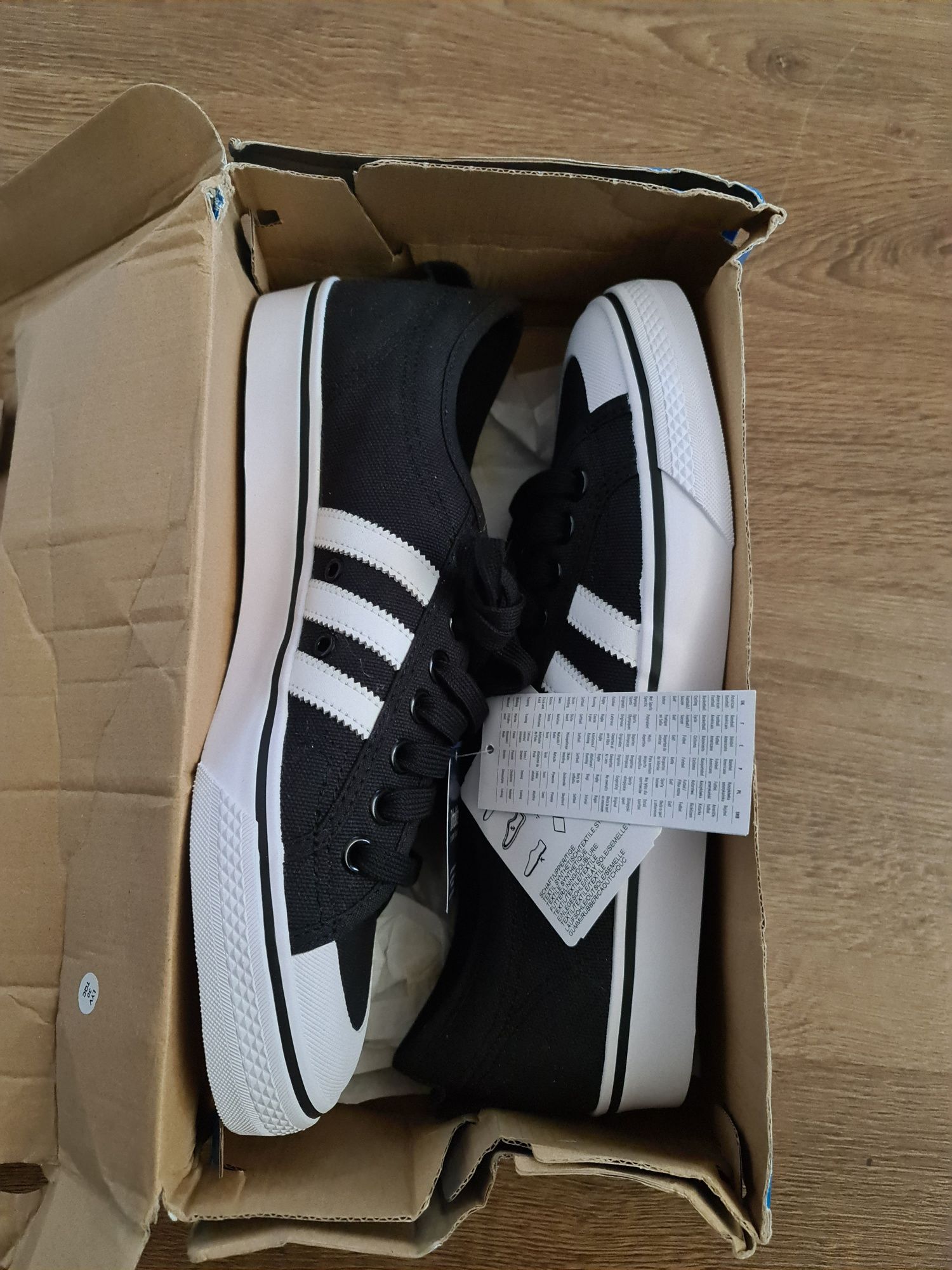 adidas Originals Nizza black