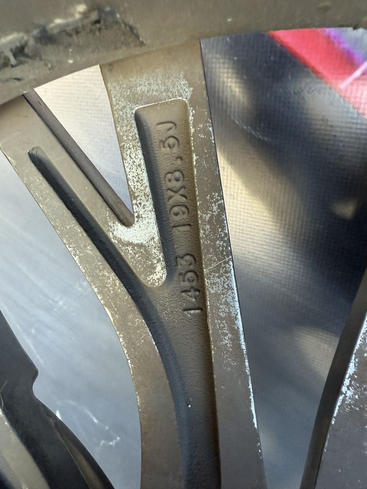 Jante 19 Audi, Skoda, VW, cu anvelope Pirelli PZero noi 245/40/19