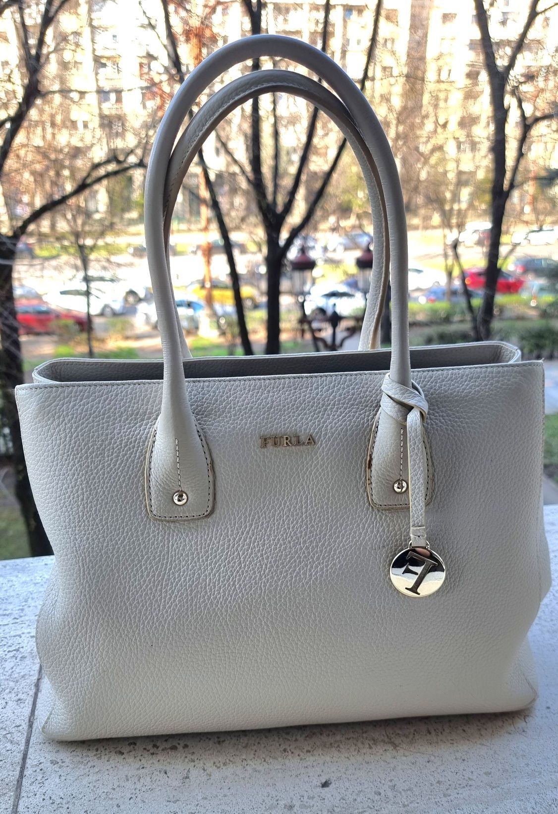 Furla din piele originala! Luata de la Paris