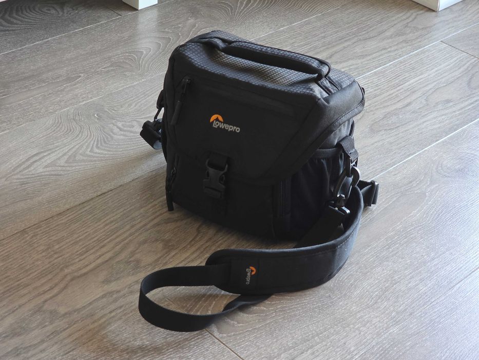 Lowepro Nova 140 AW II