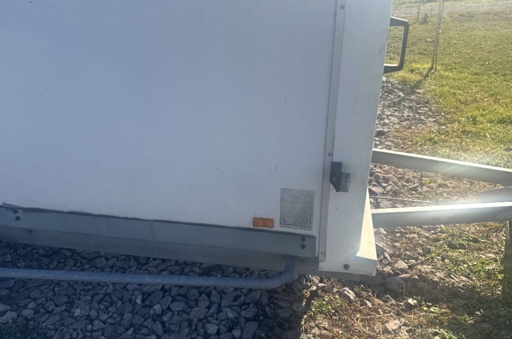 Remorcă auto carosată import Suedia