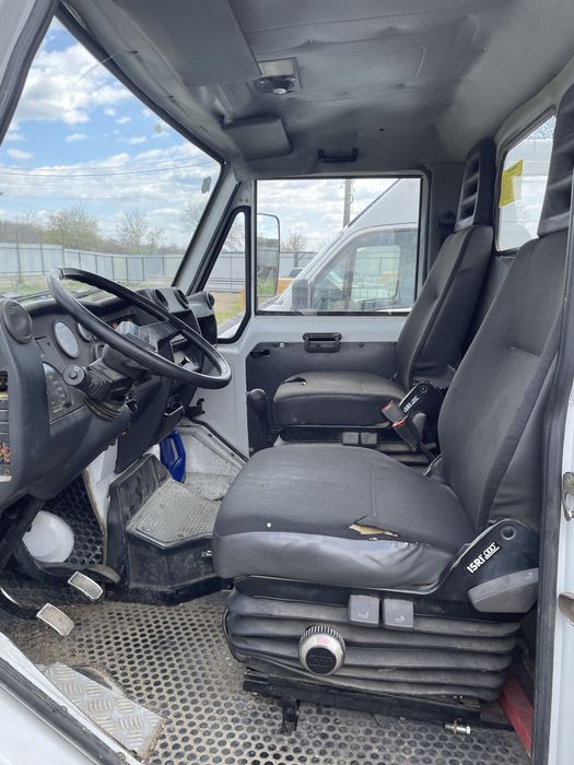 Vând Bremach Iveco