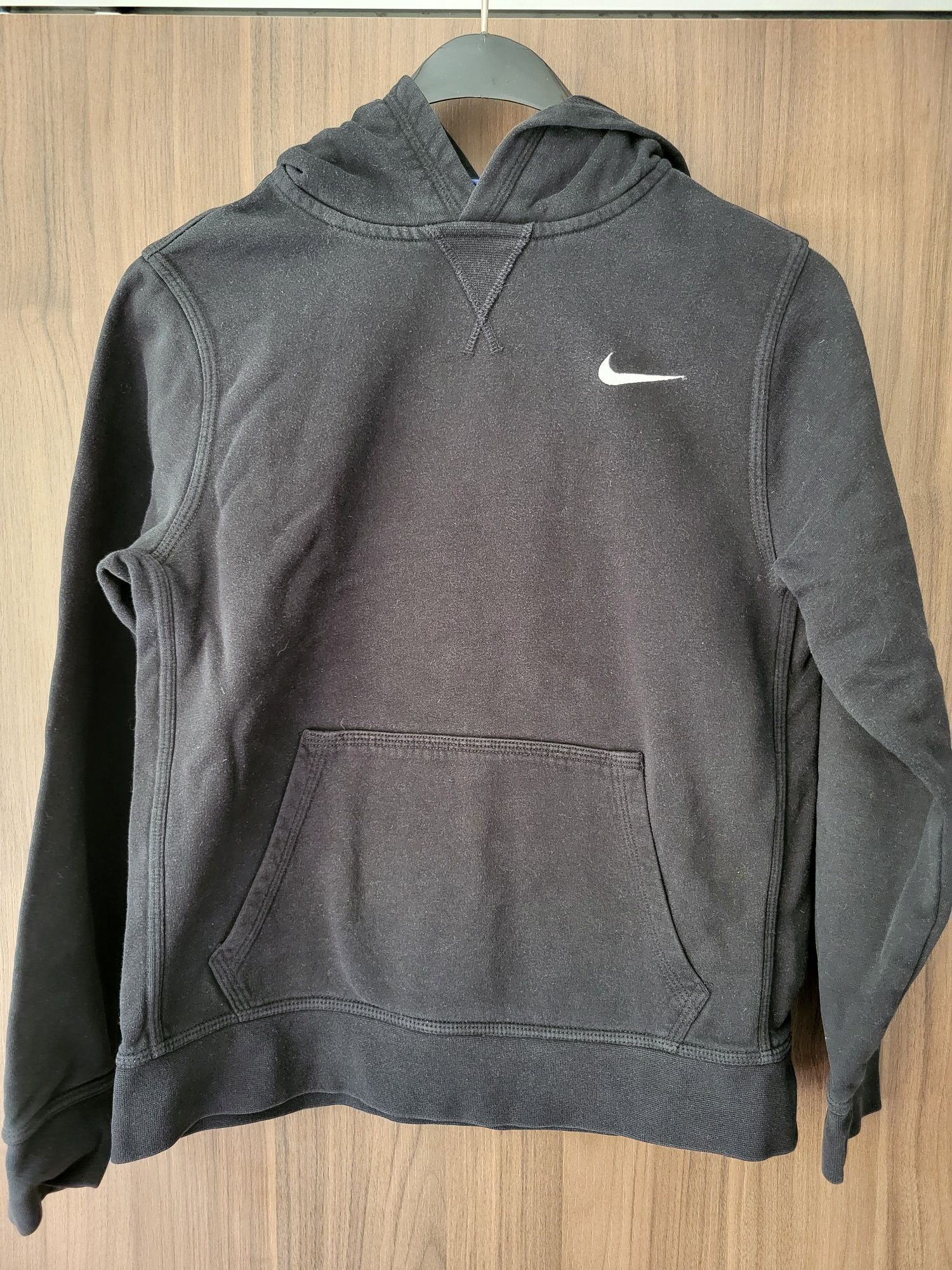 Черен суитшър Nike