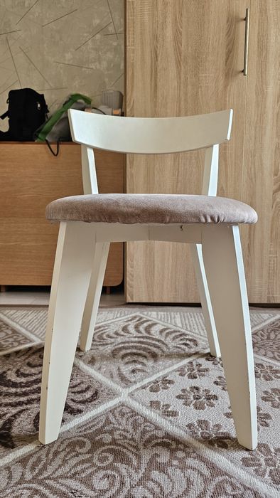 Стулья в гостиную