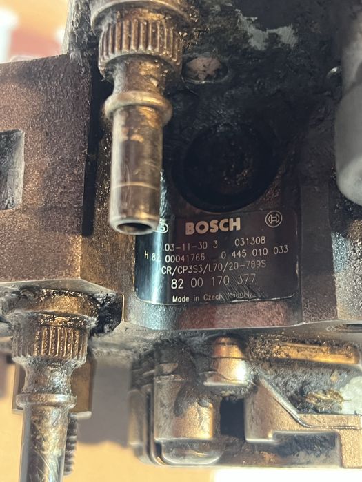 Pompa injectie Renault Master 2.5 cod 0445010033