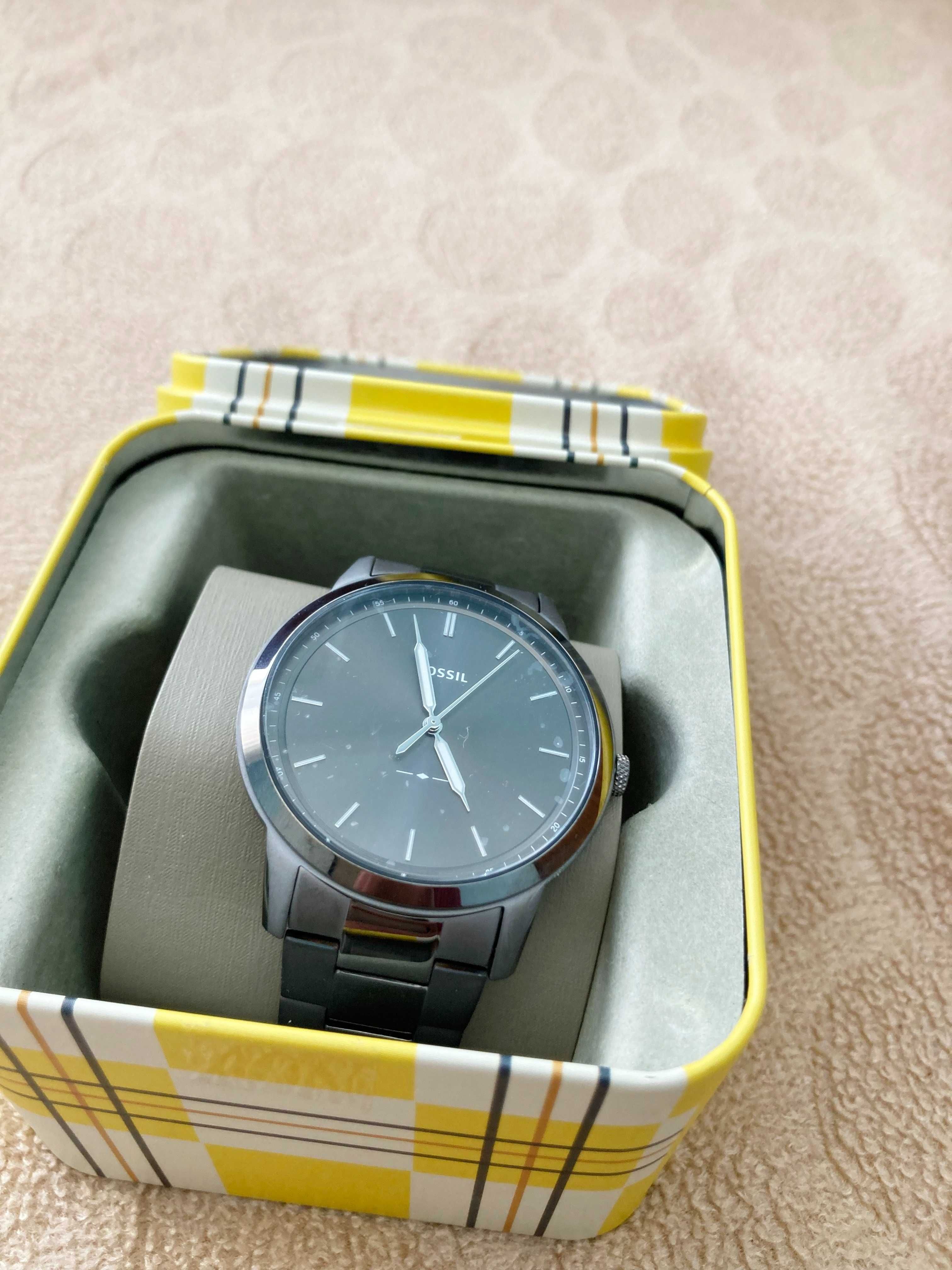 Fossil, Часовник The Minimalist с неръждаема стомана, Тъмносребрист