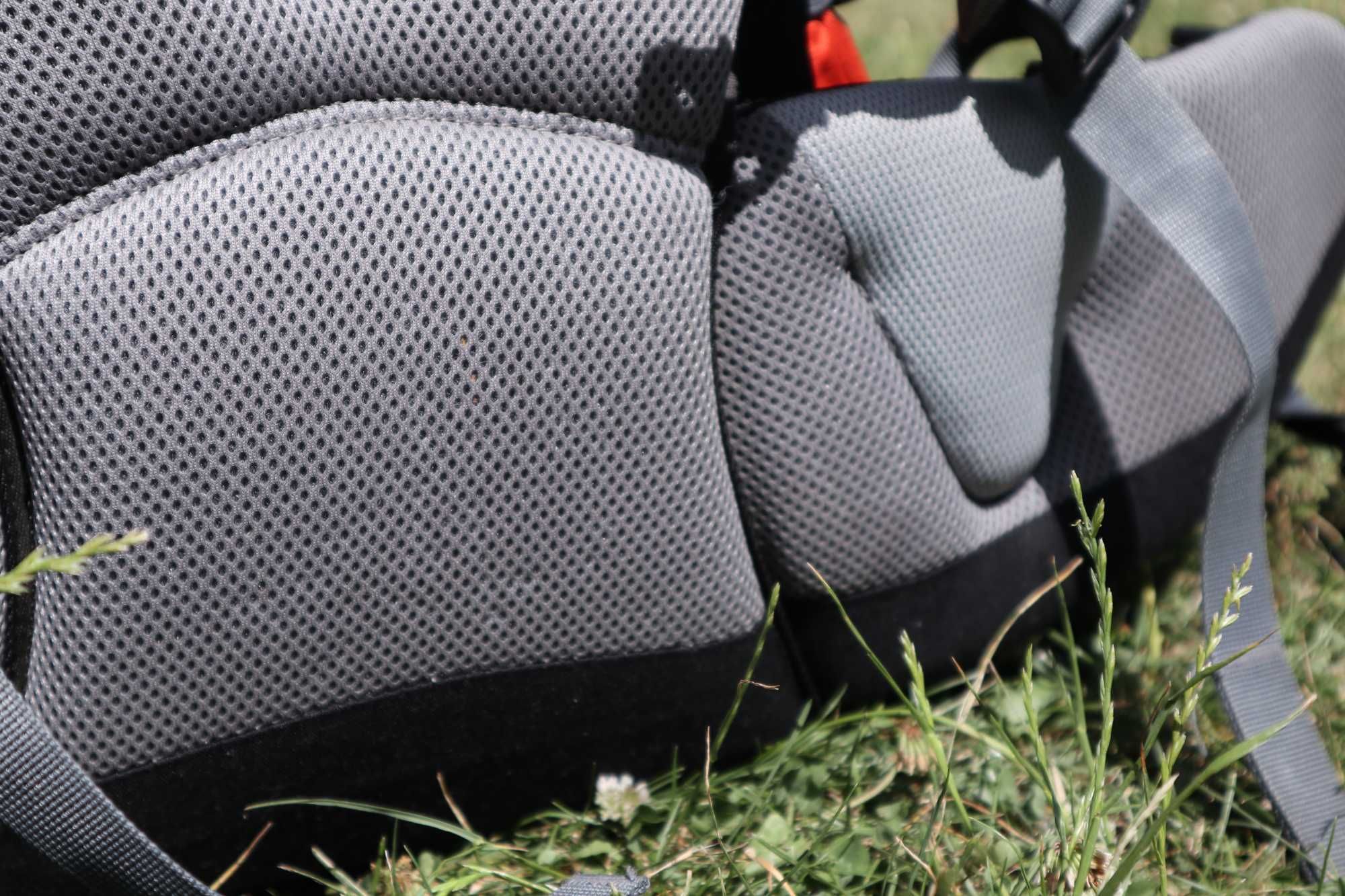 Раница за планински преходи Deuter AirContact 40 + 10 SL