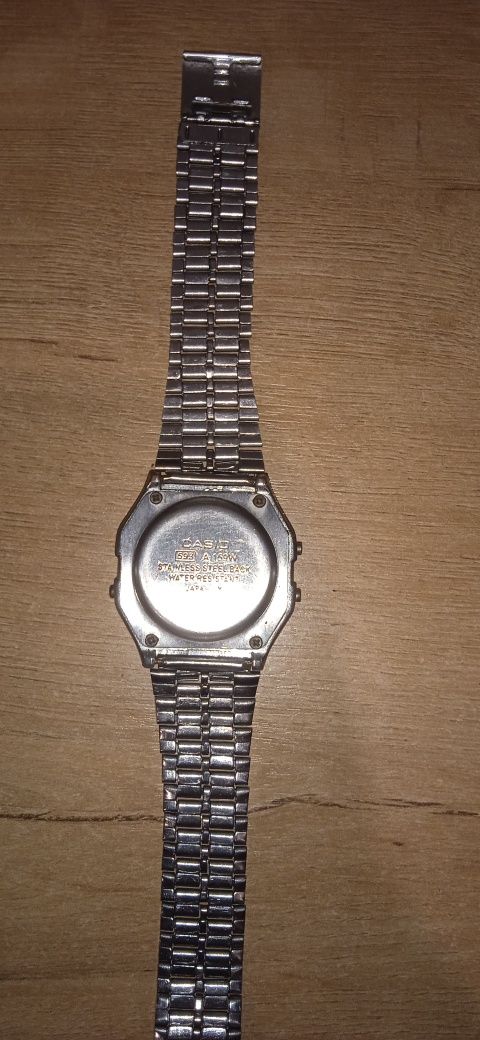 Часы Casio электронные