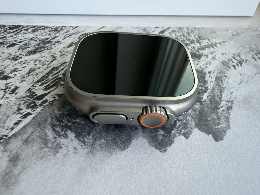 Apple Watch Ultra 1