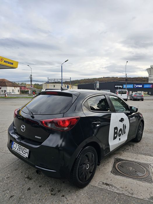 Vând Mazda 2 2021 SkyActivG