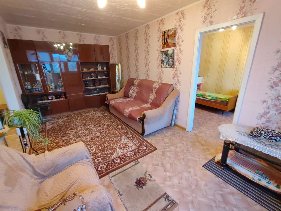 Продам 2 х комн квар. 3 мкр-6 дом- 5  этаж