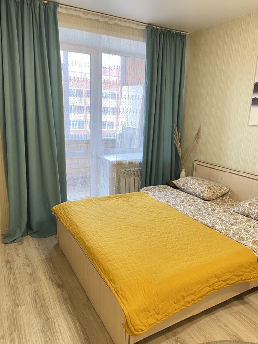 Уютная, теплая однокомнатная квартира Жана Кала, центр.