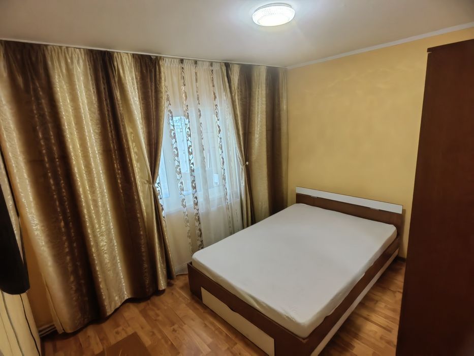 Apartament 2 camere, parter, zona Ura – Bacău, 46 mp + balcon 10 m