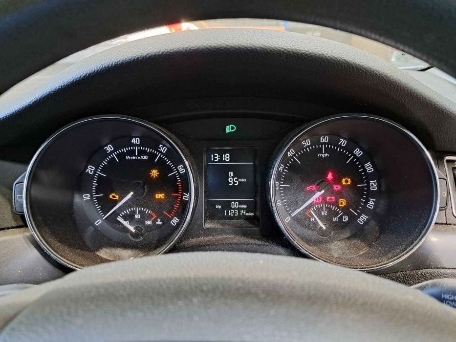 Set fete usi Skoda Superb 2 2011 COMBI 1.4 TSI CAXC